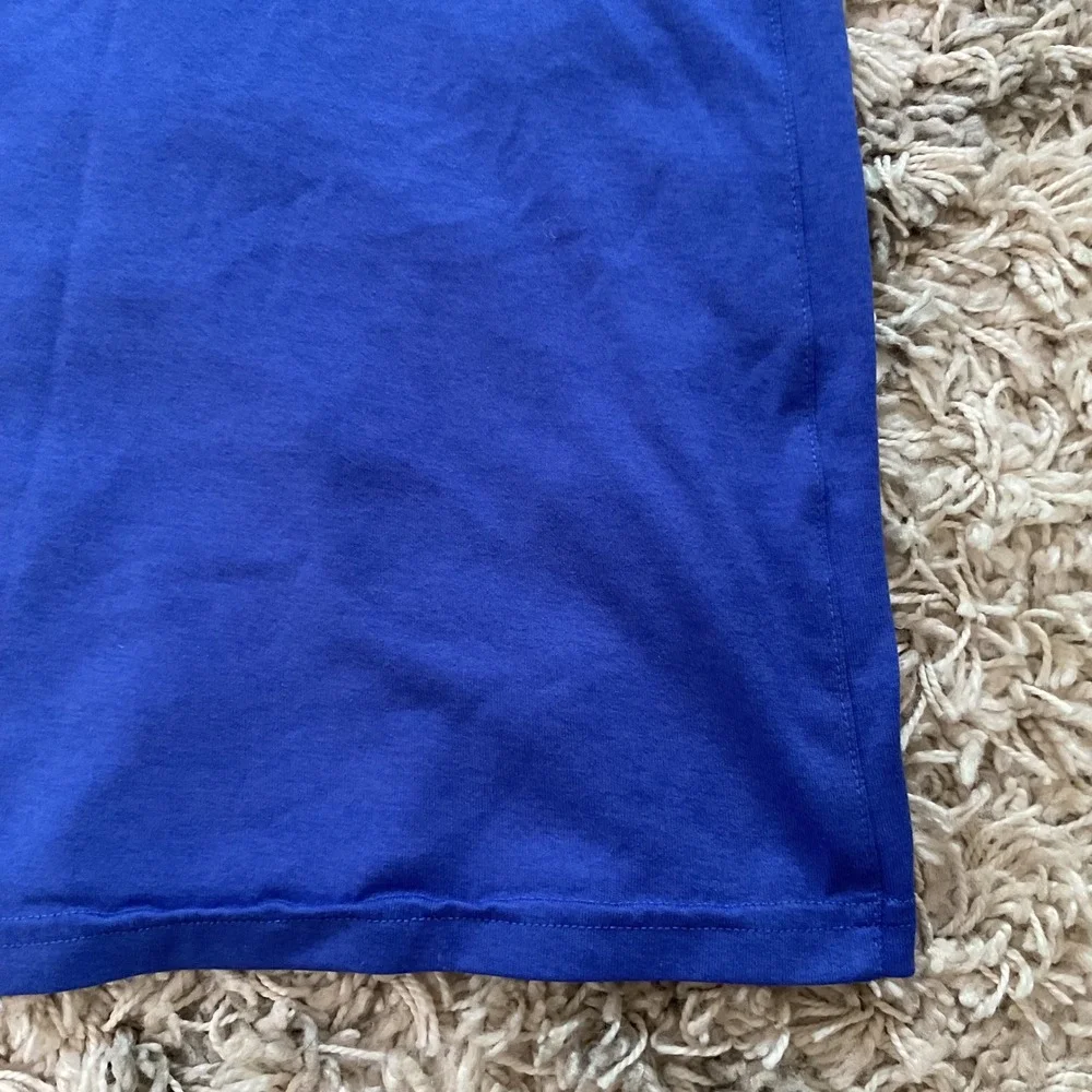 Nike Dri-FIT Womens V-Neck Short Sleeve Training T-Shirt Royal Blue Large 1726
